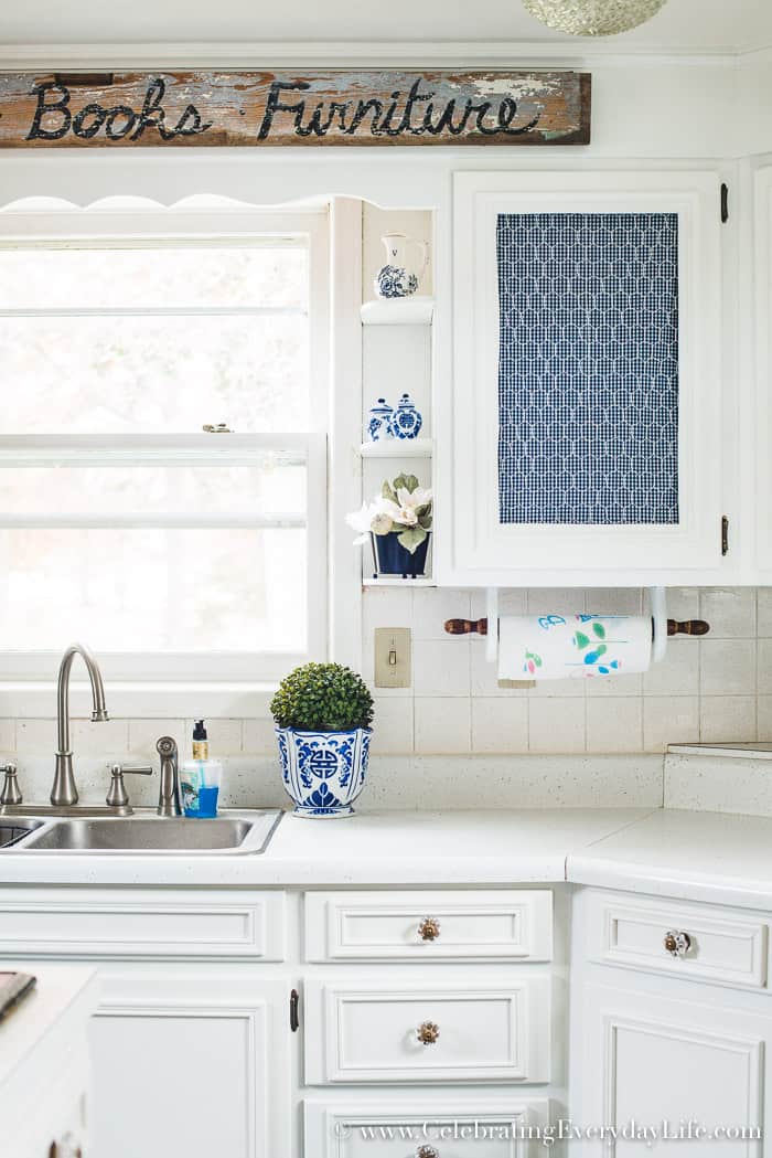 How To Make Old Cabinets Look New With Paint